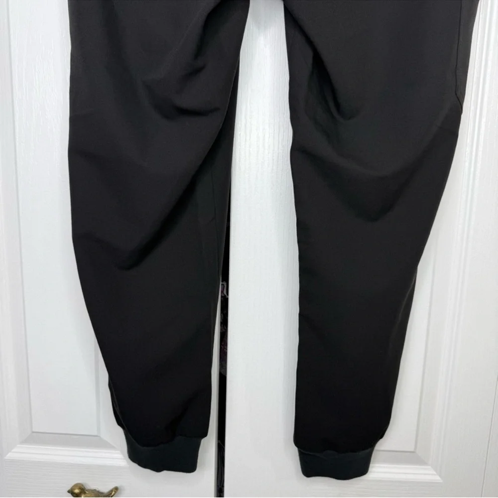 FIGS Zamora Jogger Scrub Pants – Bundle of 8 pairs, all in black, size Large. - Picture 9 of 11
